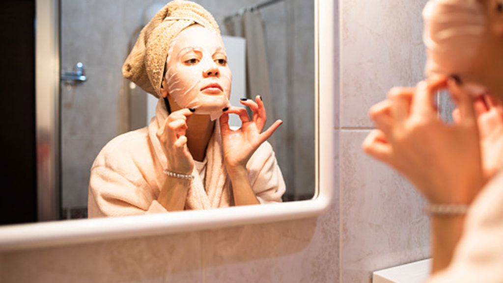 Ways-to-Include-Sheet-Masks-in-Skincare-Routine-on-lifehack